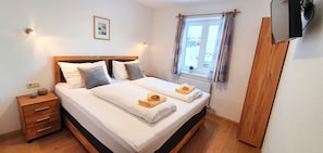 ECONOMY Apartment (C-) - Hotel Laaxerhof (Untertauern)
