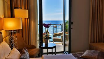 Double Room, Balcony, Sea View | Premium bedding, minibar, in-room safe, desk