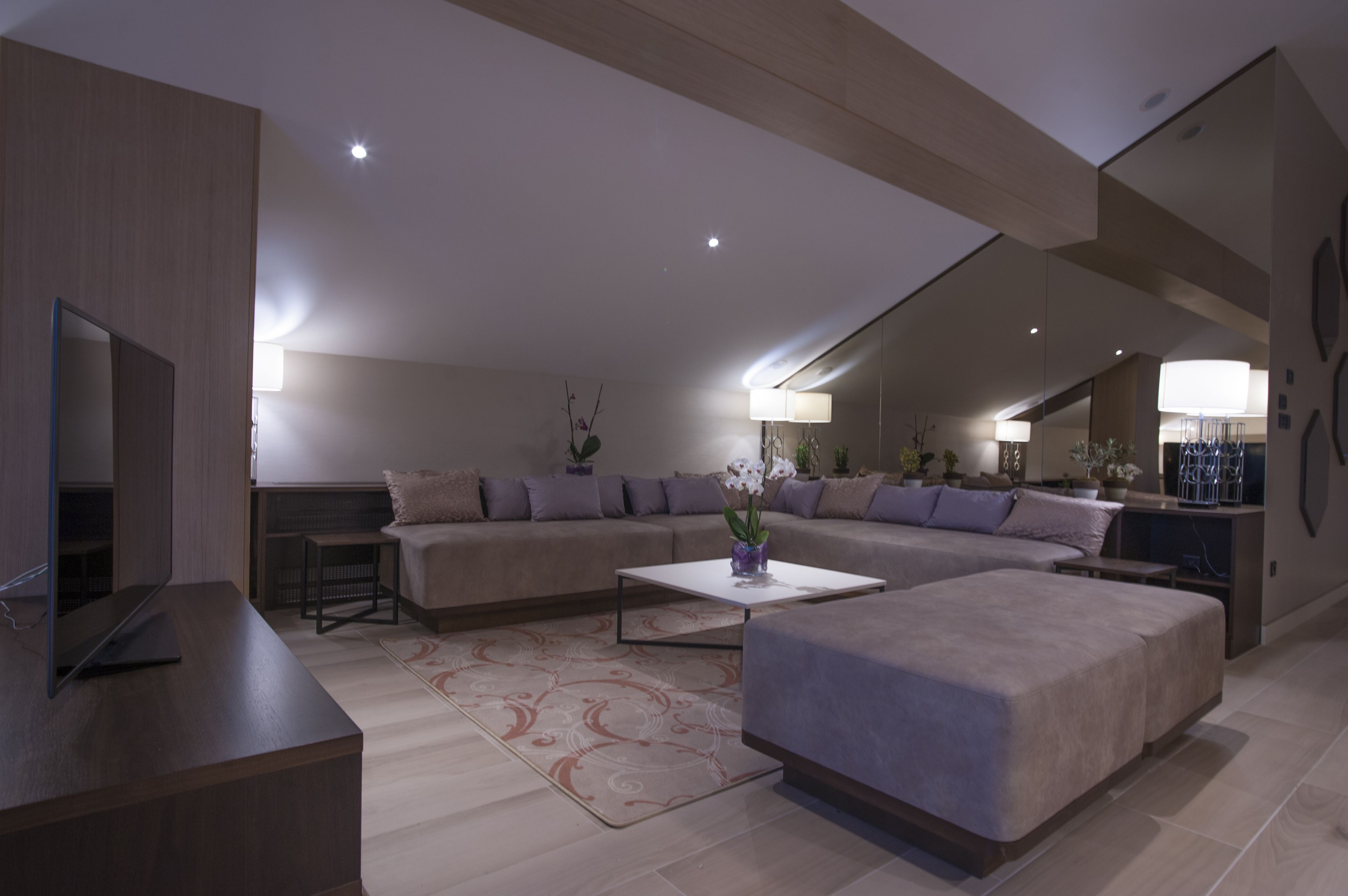 deluxe suite, 2 bedrooms, terrace, sea facing | living area | 0-inch flat-screen tv with cable channels, tv