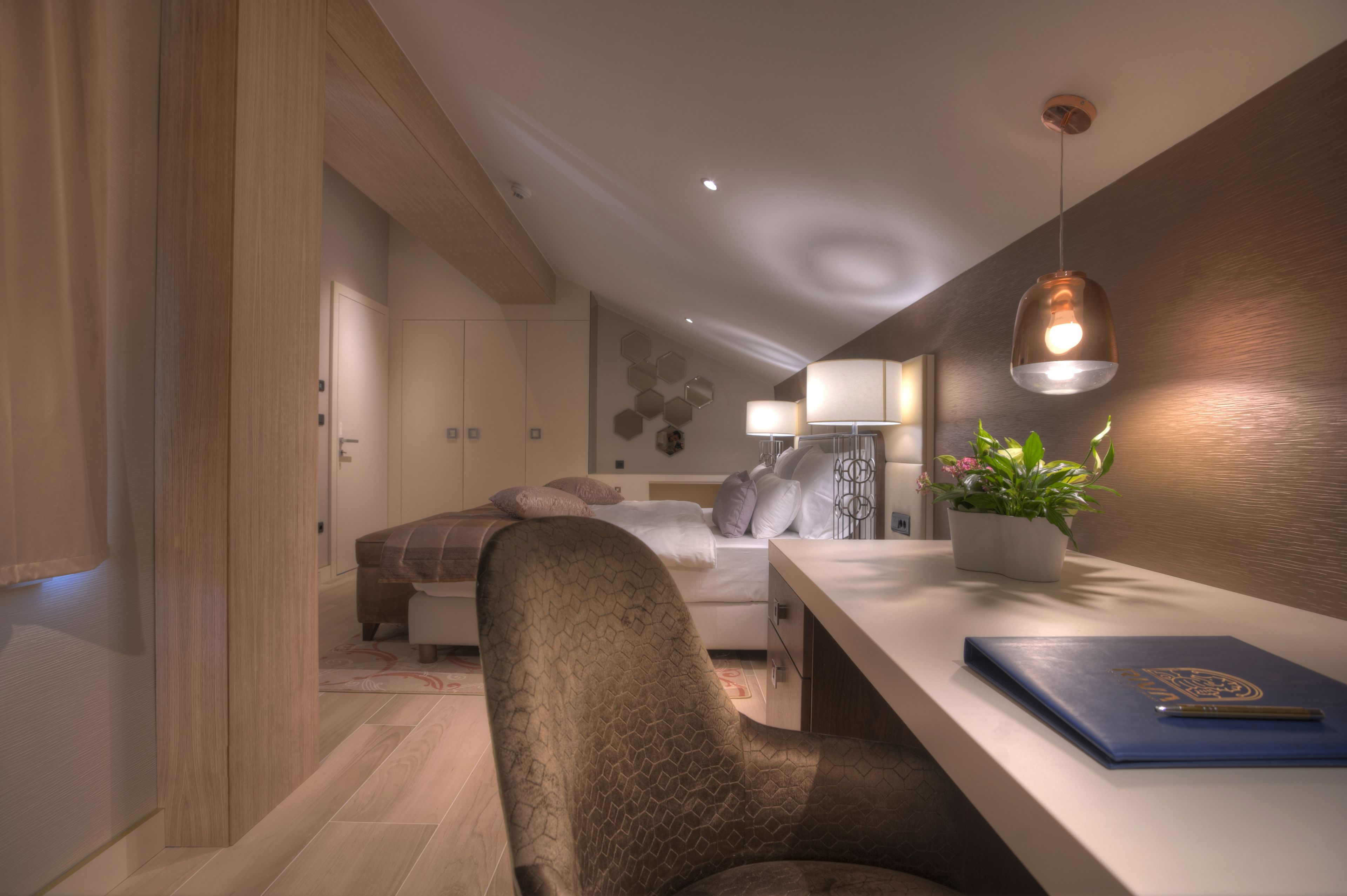 presidential penthouse, 2 bedrooms, balcony, sea facing | premium bedding, minibar, in-room safe, desk