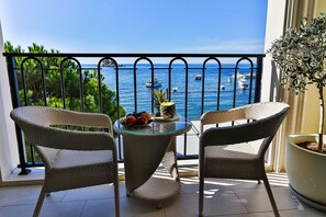 Junior Double Room, Balcony, Sea Facing | Beach/ocean view - Hotel Riva by Aycon (Petrovac)