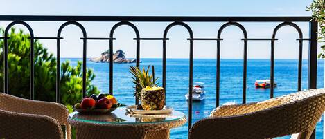 Chambre Double, balcon, vue mer | Vue sur la plage/lâocĂ©an