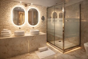 Douche, douche à « effet pluie », articles de toilette écologiques