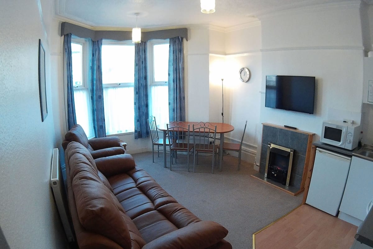 Appartement Familial, 2 chambres (1st floor) | Coin séjour