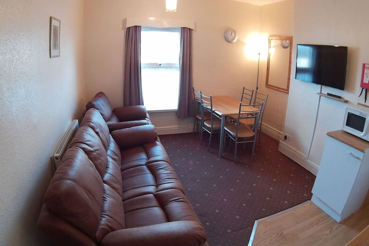 Appartement Familial, 2 chambres (2nd floor) | Coin séjour