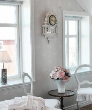 Geluiddichte muren, gratis wifi, beddengoed