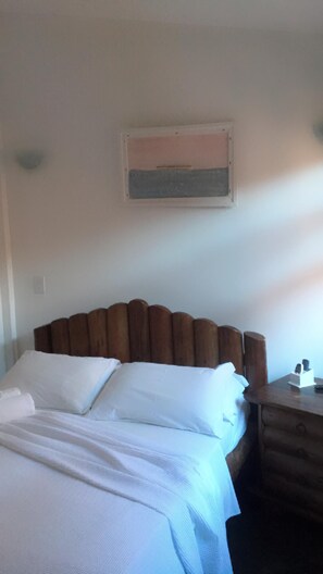 Minibar, free WiFi