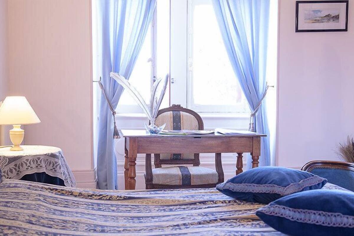 Double Room, Park View (Bird of Paradise) | Iron/ironing board, free WiFi, bed sheets