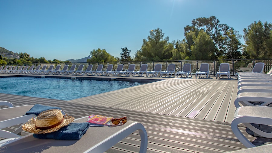 SOWELL Family Riviera