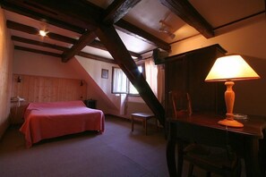 Cots/infant beds, free WiFi - Hôtel Aux Deux Clefs (Liepvre)