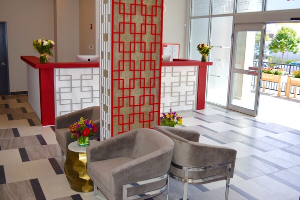 Interior entrance - Giorgio Hotel (Long Island City)