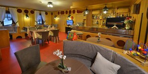 Bar (on property) - Hotel Loredana (Livigno)