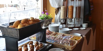 Desayuno buffet incluido todos los días 