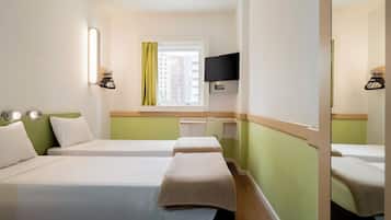 Standard Room, 2 Twin Beds | Hypo-allergenic bedding, desk, laptop workspace, blackout drapes