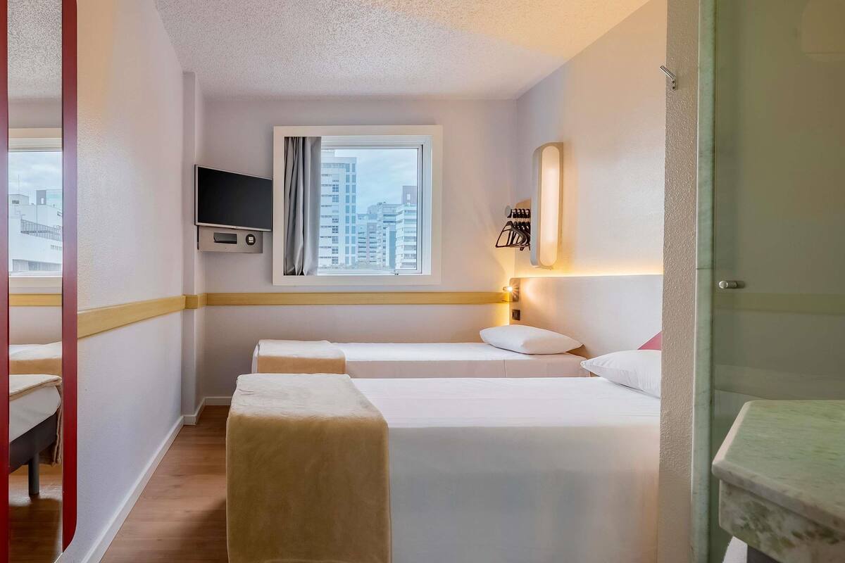 1 slaapkamer, een bureau, verduisterende gordijnen, gratis wifi