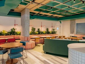 바(숙박 시설 내)