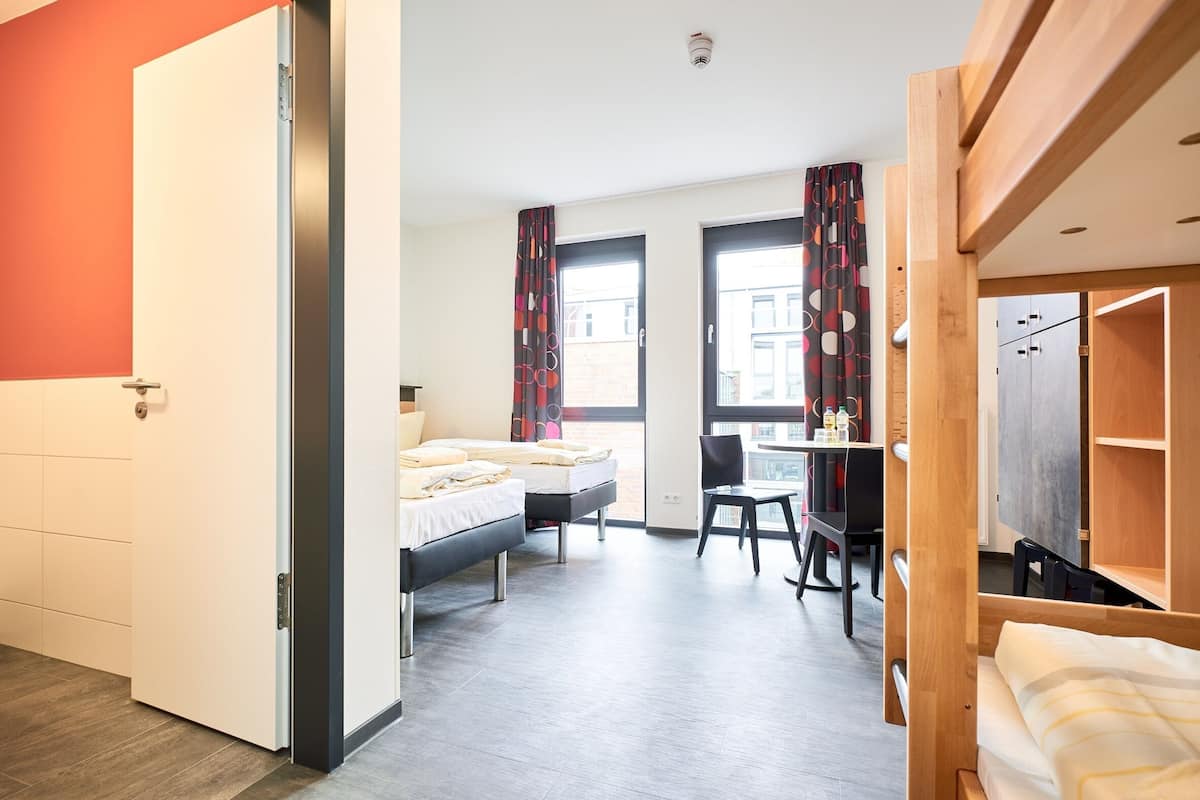 Quadruple Room, Private Bathroom