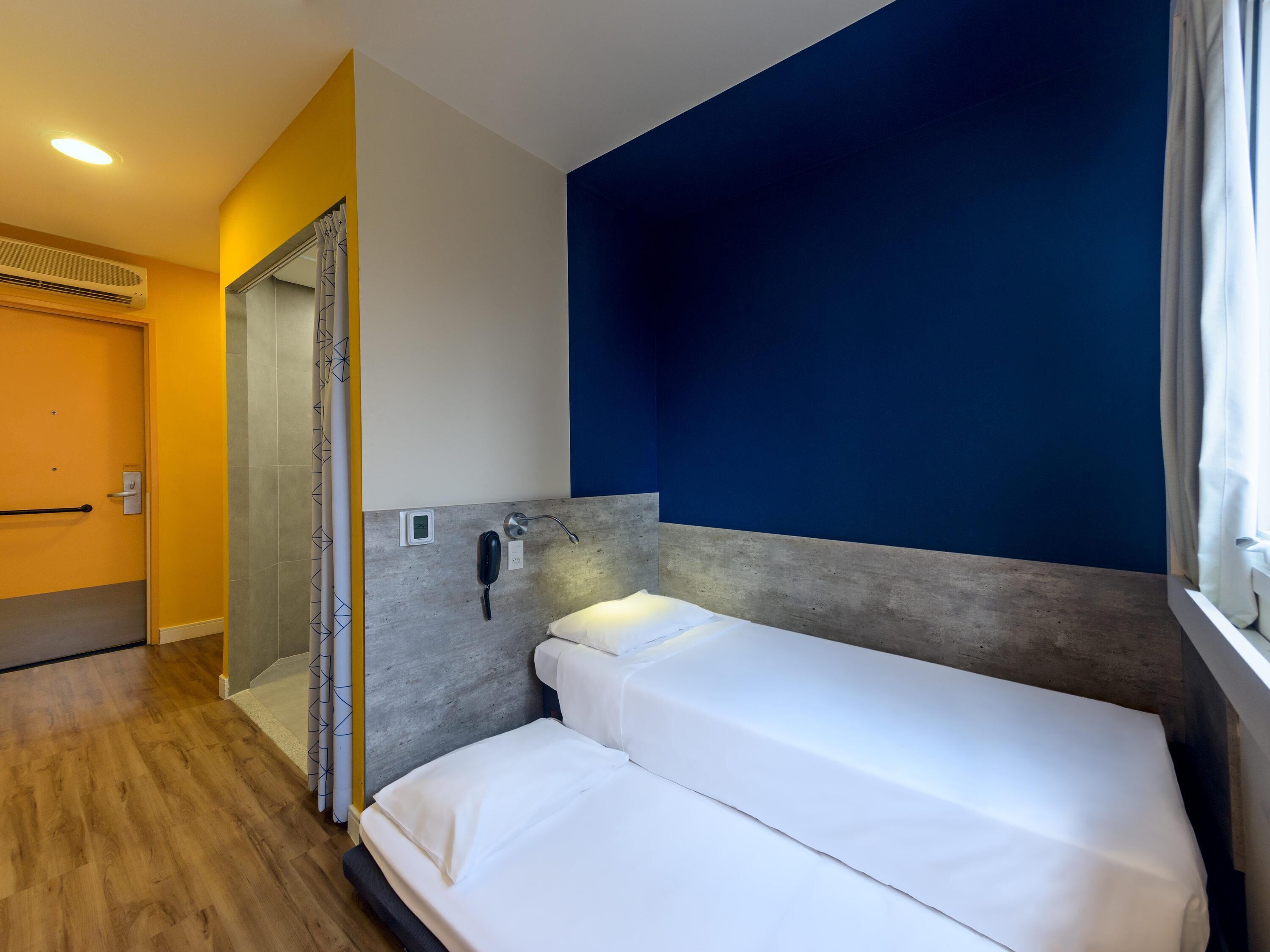 Habitación estándar, 1 cama individual (Accessible with 1 pull-out bed) | 1 habitación, escritorio, cortinas blackout y wifi gratis 