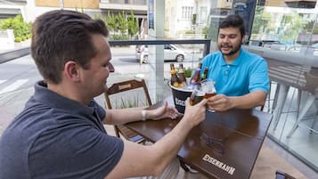 Alimentação e bebidas