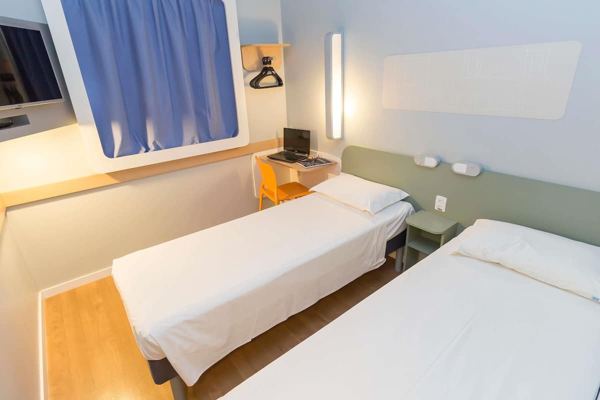 Standard Apartment, 2 Single Beds
