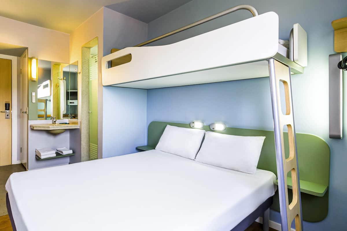 Desk, blackout curtains, iron/ironing board, free WiFi