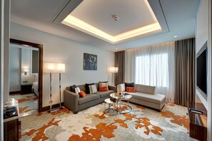 1 Schlafzimmer, hochwertige Bettwaren, Minibar, Zimmersafe