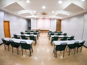 Banquet hall - HUS HOTEL MARINGA (Maringá)