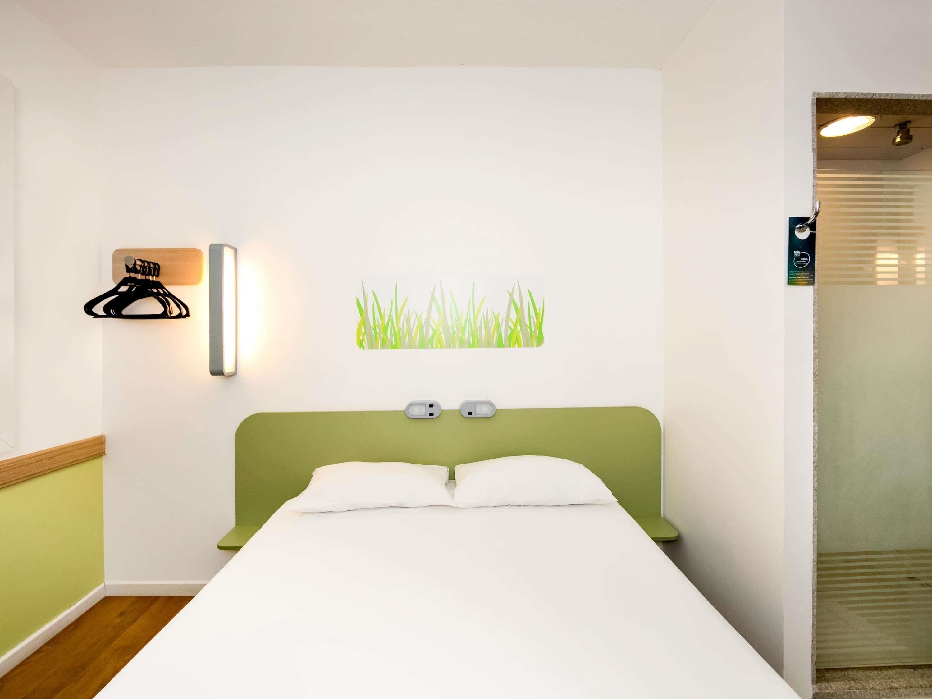 apartment, 1 double bed | desk, free wifi, bed sheets