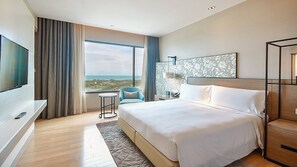 Minibar, caja fuerte, escritorio y espacio para trabajar con un portátil