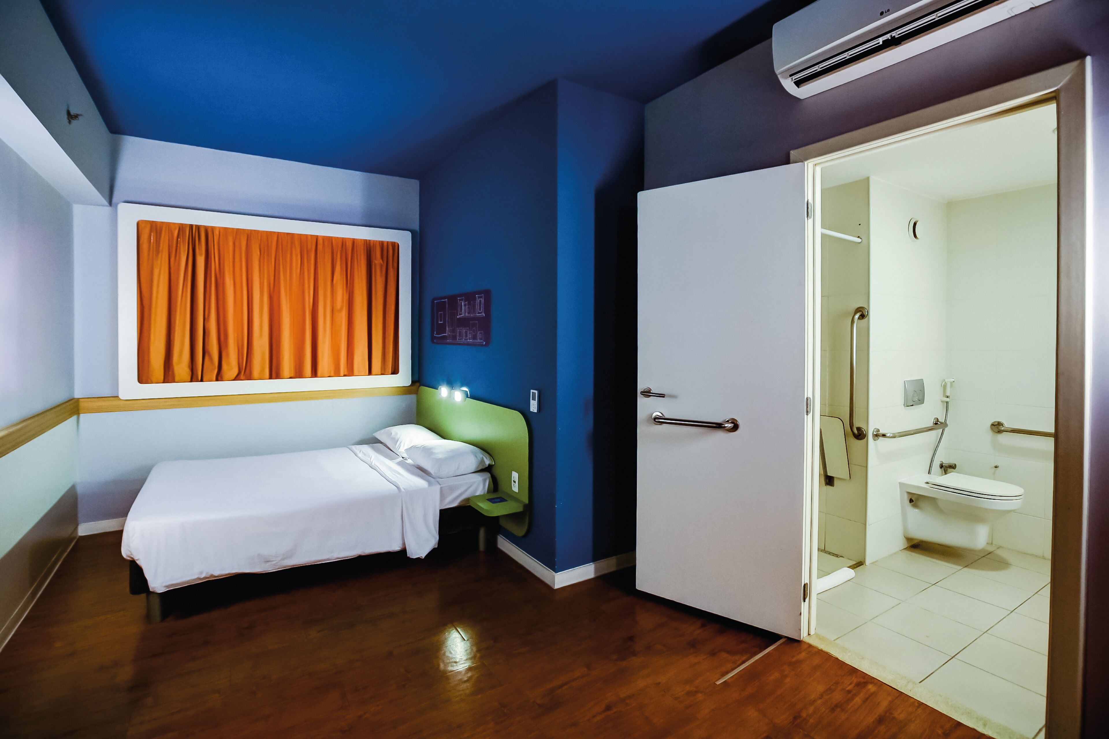 standard apartment, 1 double bed | desk, laptop workspace, blackout curtains, iron/ironing board