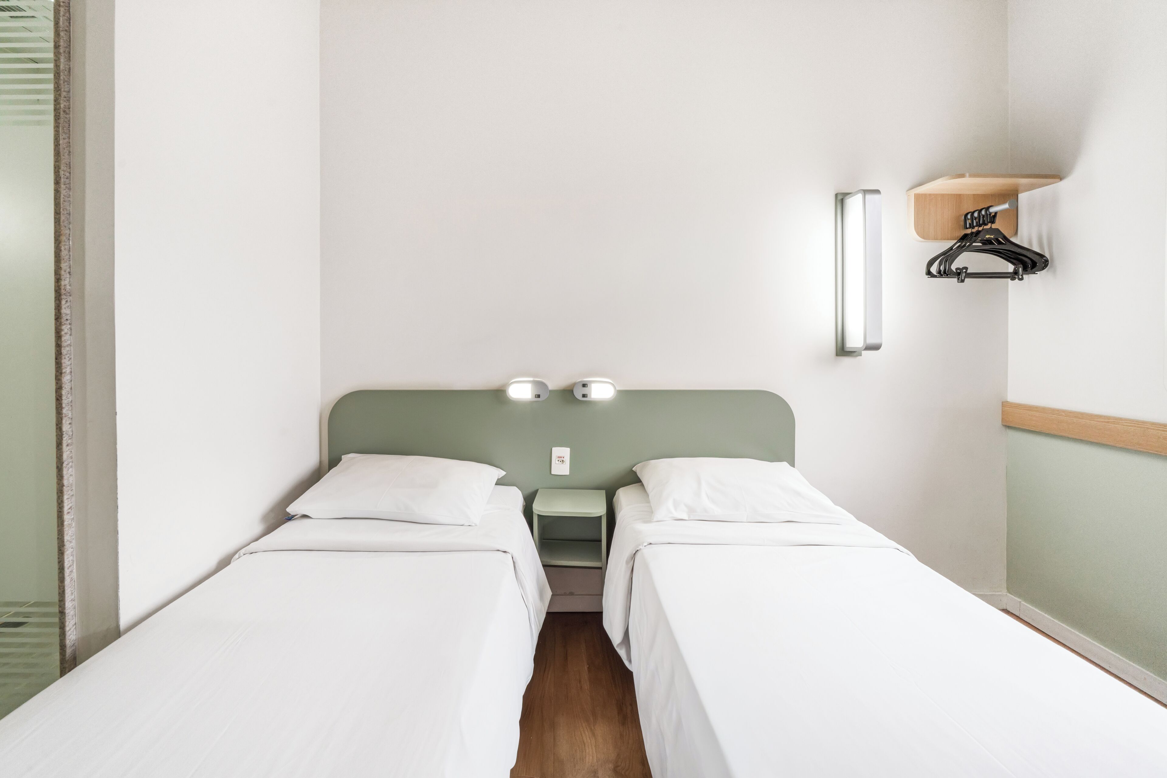 Chambre Simple Économique, 2 lits une place, vue ville