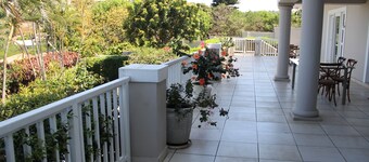 Seaview Manor Exquisite Bed & Breakfast