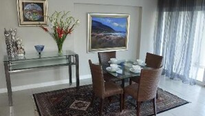 Interior - Seaview Manor Exquisite Bed & Breakfast (Umhlanga)