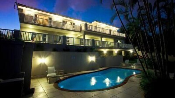 Outdoor pool - Seaview Manor Exquisite Bed & Breakfast (Umhlanga)