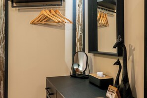 Wardrobe - Chobe River Camp (Ngoma)