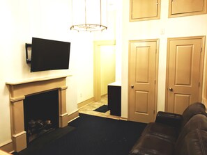 Lobby sitting area - Duo Nomad - Hostel (Washington)