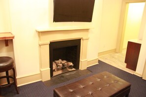 Lobby sitting area - Duo Nomad - Hostel (Washington)