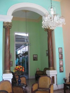 Nicht klassifiziertes Bild, 3 von 25, Schaltfläche