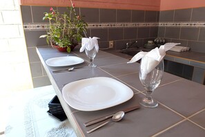 Essbereich im Zimmer