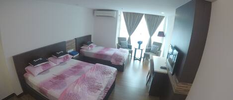 Studio Apartment | Desk, iron/ironing board, free WiFi, bed sheets