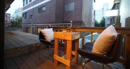 Mr.Comma Guesthouse - Hostel