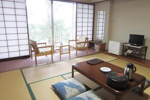 Flat-screen TV - Hotel Axia Kushikino (Ichikikushikino)