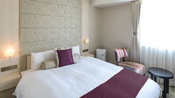 Desk, blackout curtains, iron/ironing board, free WiFi