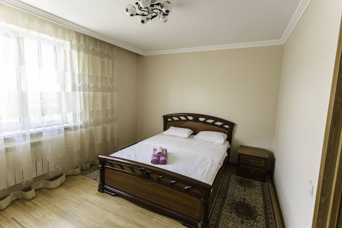 Apartment, 1 Bedroom, Balcony (Balzac str. 8D 03-08328) | Desk, free WiFi