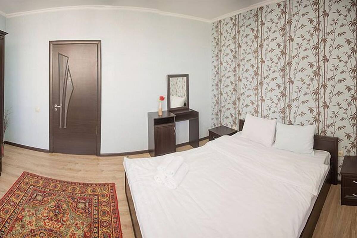 Apartment, 1 Bedroom, Balcony (Balzac str. 8D, 12-10335) | Desk, free WiFi
