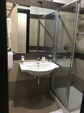 Double or Twin Room | Bathroom - Sweety (Rome)
