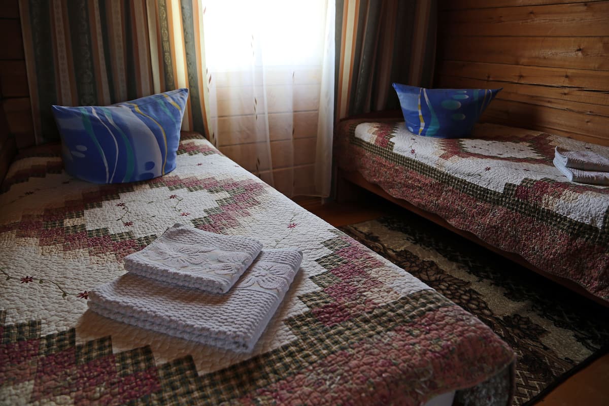 Economy Twin Room