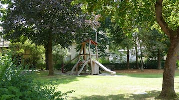 Udendørs legeområde for børn