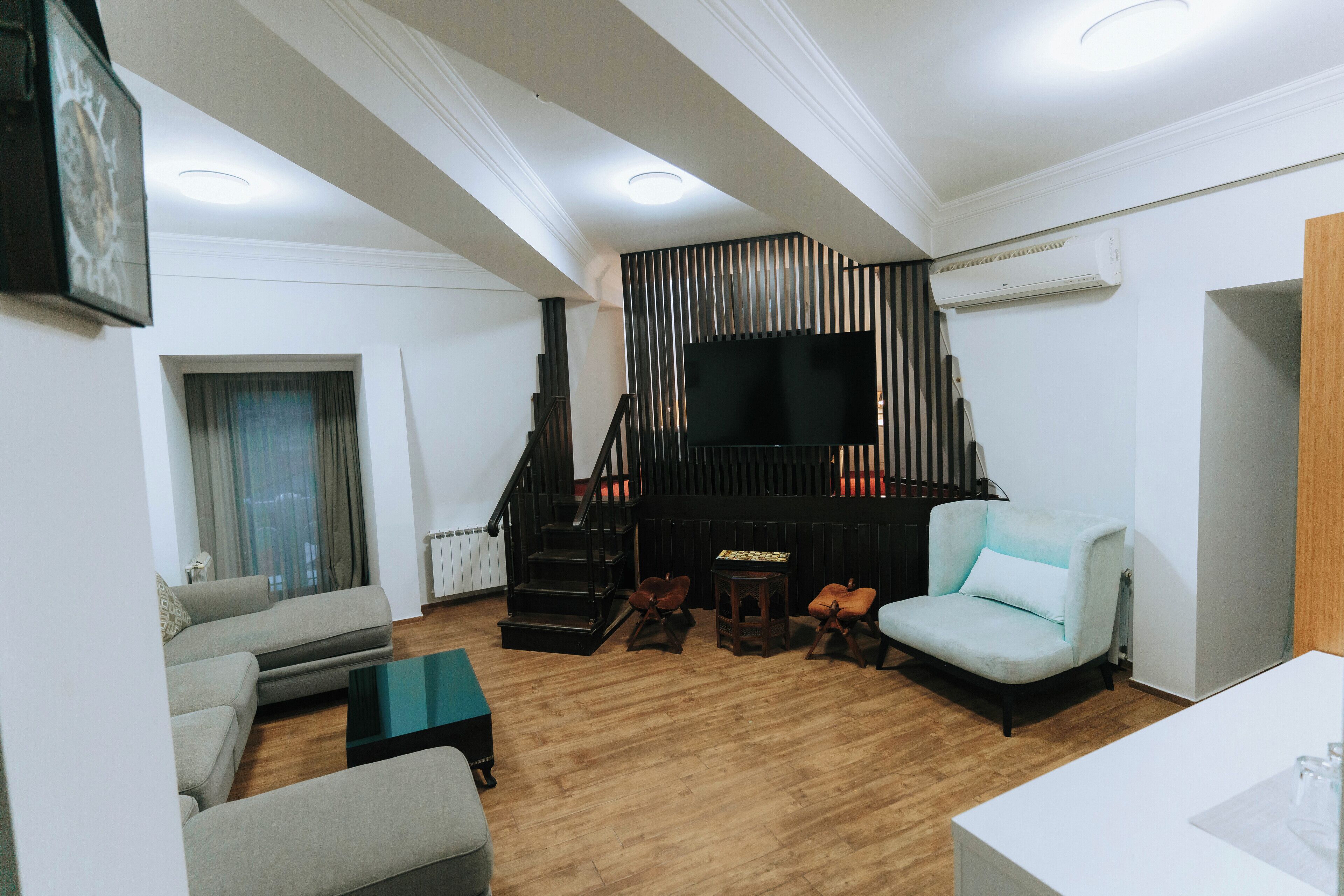 luxury triple room, private bathroom | 1 bedroom, premium bedding, down duvets, pillow-top beds