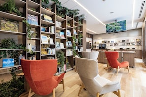 Lobby - KOKO HOTEL Hakata Shinkansenguchi (Fukuoka)